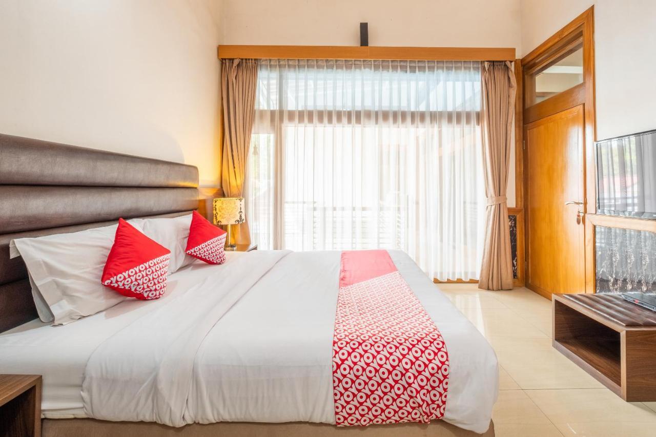 Oyo 1210 Nice Guesthouse Бандунг Экстерьер фото